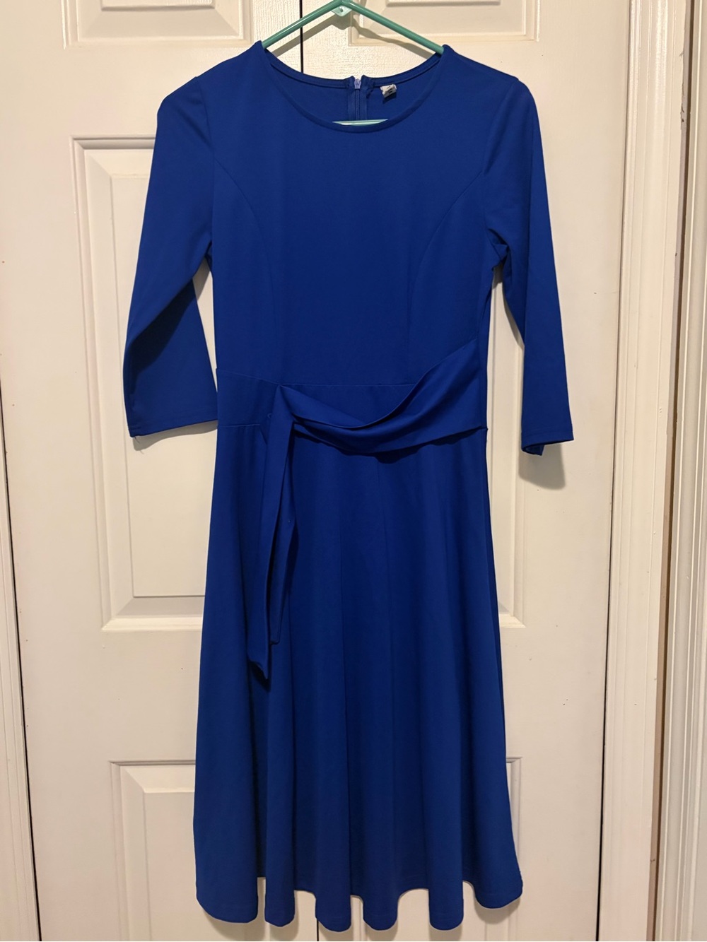Elegant Royal Blue Midi Dress
